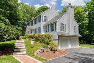 26 Cushing Ln, Lunenburg, MA 01462 - Photo 2