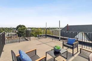 330 Dorchester St, Boston, MA 02127 - Photo 24
