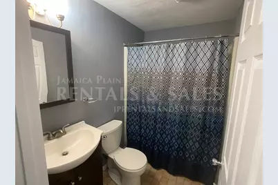 15 Pinedale Rd #4, Boston, MA 02131 - Photo 6