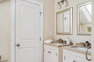 33 Howard, Watertown, MA 02472 - Photo 14