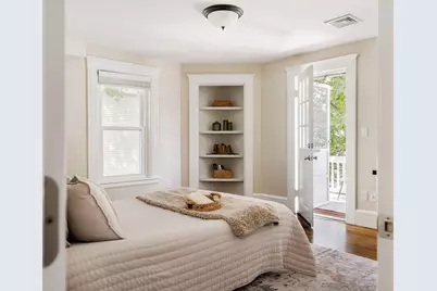 33 Howard #2, Watertown, MA 02472 - Photo 4