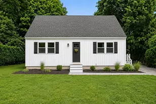 173 Orient St, Worcester, MA 01604 - Photo 1