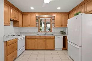 24 Greenwood Rd, Peabody, MA 01960 - Photo 12