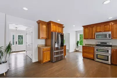 77 Boston St, Middleton, MA 01949 - Photo 4
