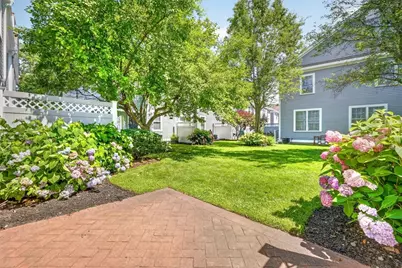 201 Main St #21, Woburn, MA 01801 - Photo 22