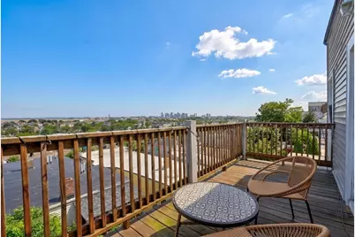 26 Gladstone St #3, Boston, MA 02128 - Photo 22