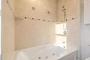 26 Gladstone St, Boston, MA 02128 - Photo 12
