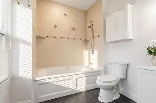 26 Gladstone St, Boston, MA 02128 - Photo 10