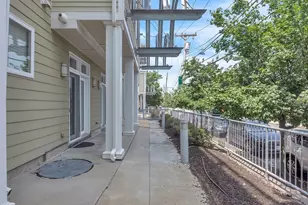 25 Wheeler St, Cambridge, MA 02138 - Photo 20