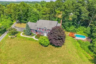 5 Cobb Ln, Littleton, MA 01460 - Photo 4