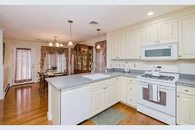21 Sycamore Dr #21, Middleborough, MA 02346 - Photo 6