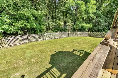 2 Gates Ln, Millbury, MA 01527 - Photo 10