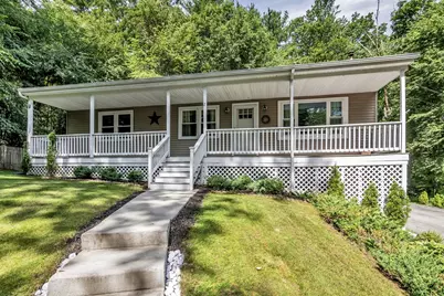 2 Gates Ln, Millbury, MA 01527 - Photo 2