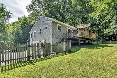2 Gates Ln, Millbury, MA 01527 - Photo 6