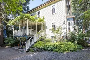 31 Wesley St, Newton, MA 02458 - Photo 32