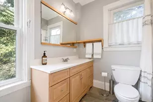 31 Wesley St, Newton, MA 02458 - Photo 18