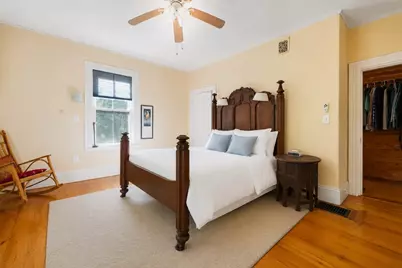 31 Wesley St, Newton, MA 02458 - Photo 16