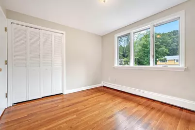 10 Glenridge Dr, Bedford, MA 01730 - Photo 16