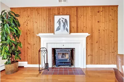 10 Glenridge Dr, Bedford, MA 01730 - Photo 4