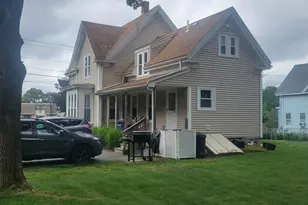 154 Park St, Stoughton, MA 02072 - Photo 2