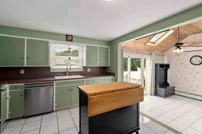 25 Wilson Street, Beverly, MA 01915 - Photo 16