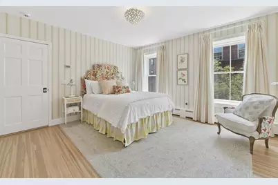 89 Revere St, Boston, MA 02114 - Photo 12