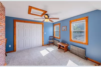 10 Snow St, Southbridge, MA 01550 - Photo 18