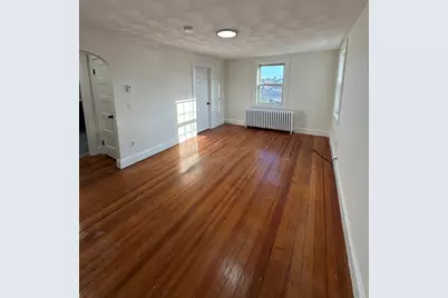 493 Lynn St #4, Malden, MA 02148 - Photo 2
