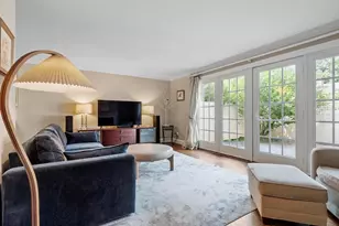 11 Oak St, Wellesley, MA 02482 - Photo 10