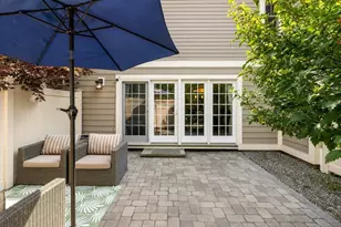 11 Oak St, Wellesley, MA 02482 - Photo 16
