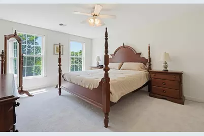 225 Daniels St, Franklin, MA 02038 - Photo 18