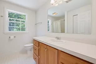 225 Daniels St, Franklin, MA 02038 - Photo 20