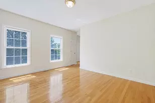 225 Daniels St, Franklin, MA 02038 - Photo 8