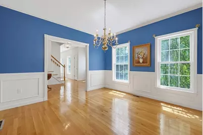 225 Daniels St, Franklin, MA 02038 - Photo 4