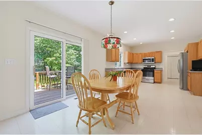 225 Daniels St, Franklin, MA 02038 - Photo 10