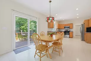 225 Daniels St, Franklin, MA 02038 - Photo 10