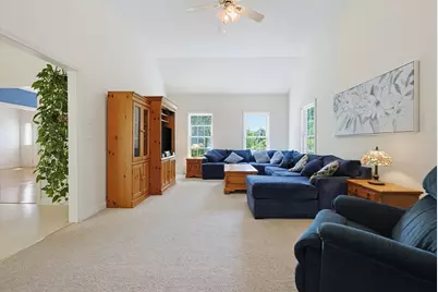 225 Daniels St, Franklin, MA 02038 - Photo 14