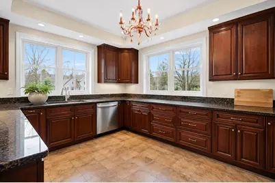 127 Johnson Woods Dr #127, Reading, MA 01867 - Photo 10