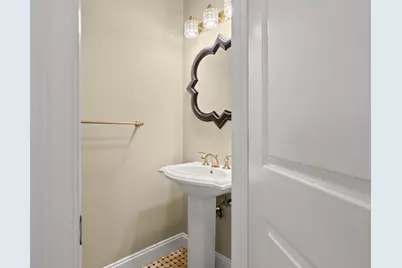 127 Johnson Woods Dr #127, Reading, MA 01867 - Photo 16