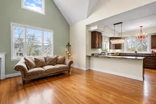 127 Johnson Woods Dr, Reading, MA 01867 - Photo 8