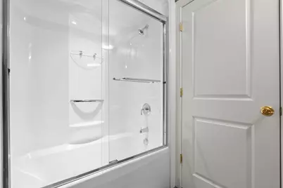 127 Johnson Woods Dr #127, Reading, MA 01867 - Photo 36