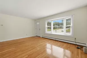 11 Fuller Rd, Attleboro, MA 02703 - Photo 6