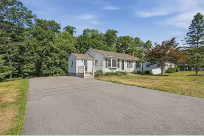 11 Fuller Road, Attleboro, MA 02703 - Photo 2