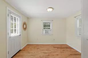 11 Fuller Rd, Attleboro, MA 02703 - Photo 8