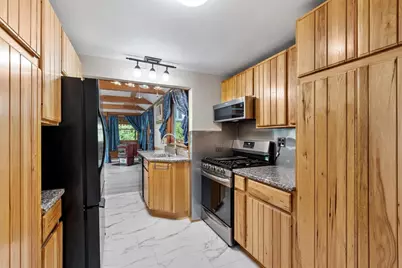 1218 Main St, Leominster, MA 01453 - Photo 14
