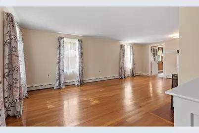 1218 Main St, Leominster, MA 01453 - Photo 12