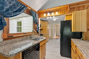1218 Main St, Leominster, MA 01453 - Photo 16