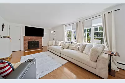 6 Bell Rd, Weymouth, MA 02188 - Photo 4