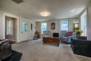 666 Montgomery Rd, Westfield, MA 01085 - Photo 16