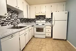 1321 Worcester Rd, Framingham, MA 01701 - Photo 8